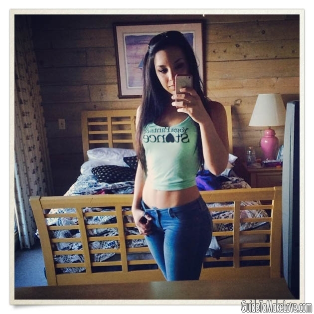 FHM Girlfriend Selfies: Aubrey