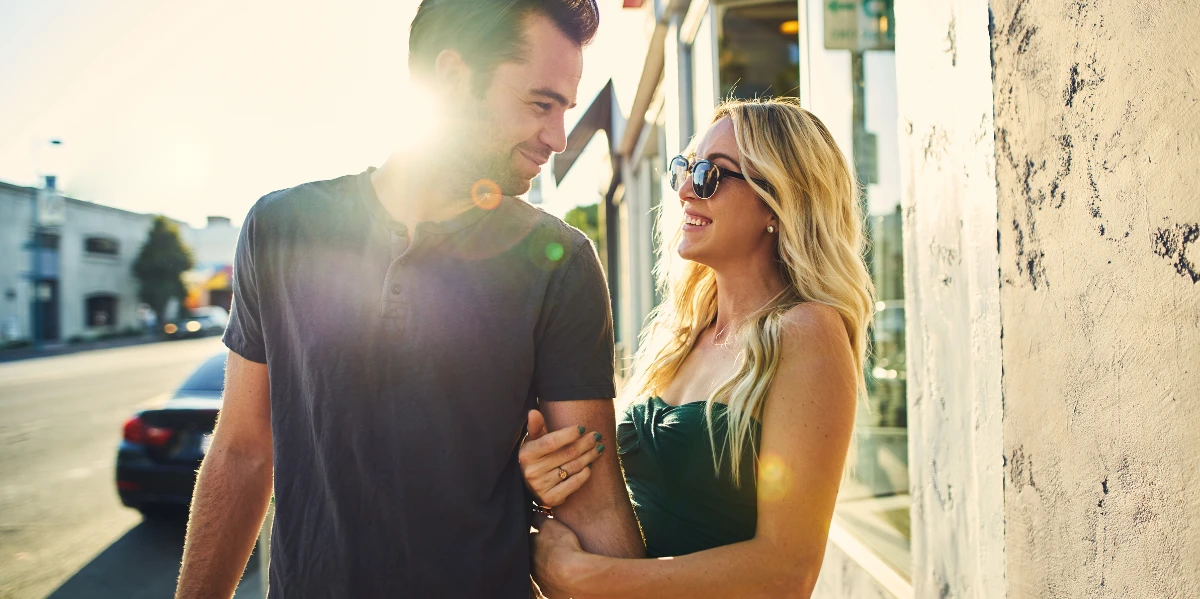 5 Common Mistakes Men Make When Approaching Women They Like